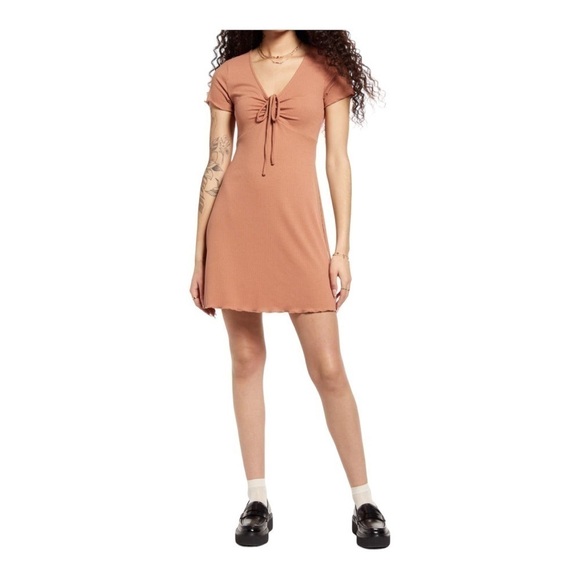 ♥️BP♥️TIE Front Edge Lettuce Minidress size (small) - Picture 2 of 9